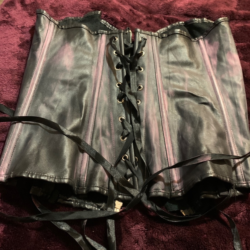 Aerosmith custom painted outfit
